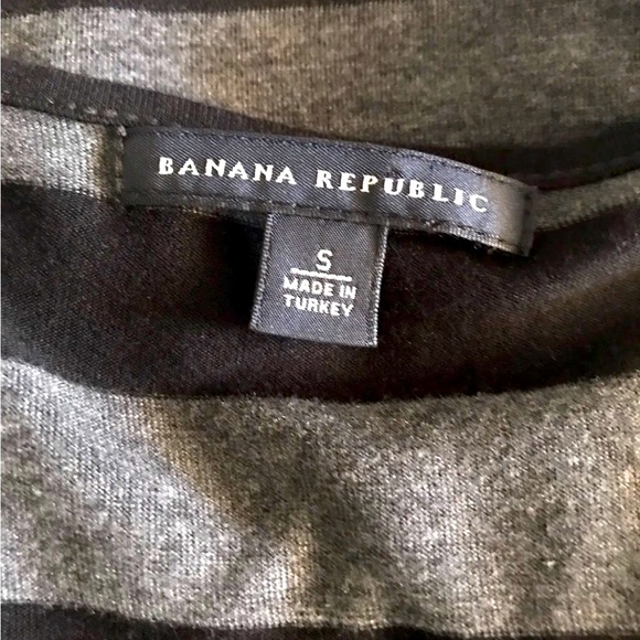 Black and Gray Stretch Striped Tunic, Women’s Size S- Banana Republic - Picture 4 of 8